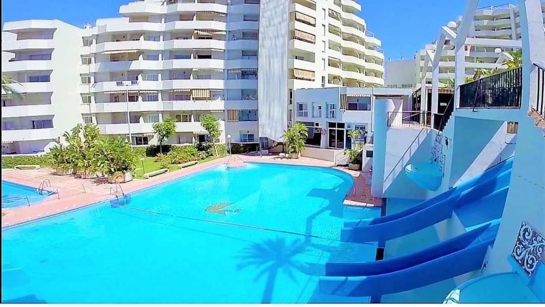 Encanto Costa Del Sol Benal Beach Monolocale Suite Vista Mare เบนัลมาเดนา ภายนอก รูปภาพ